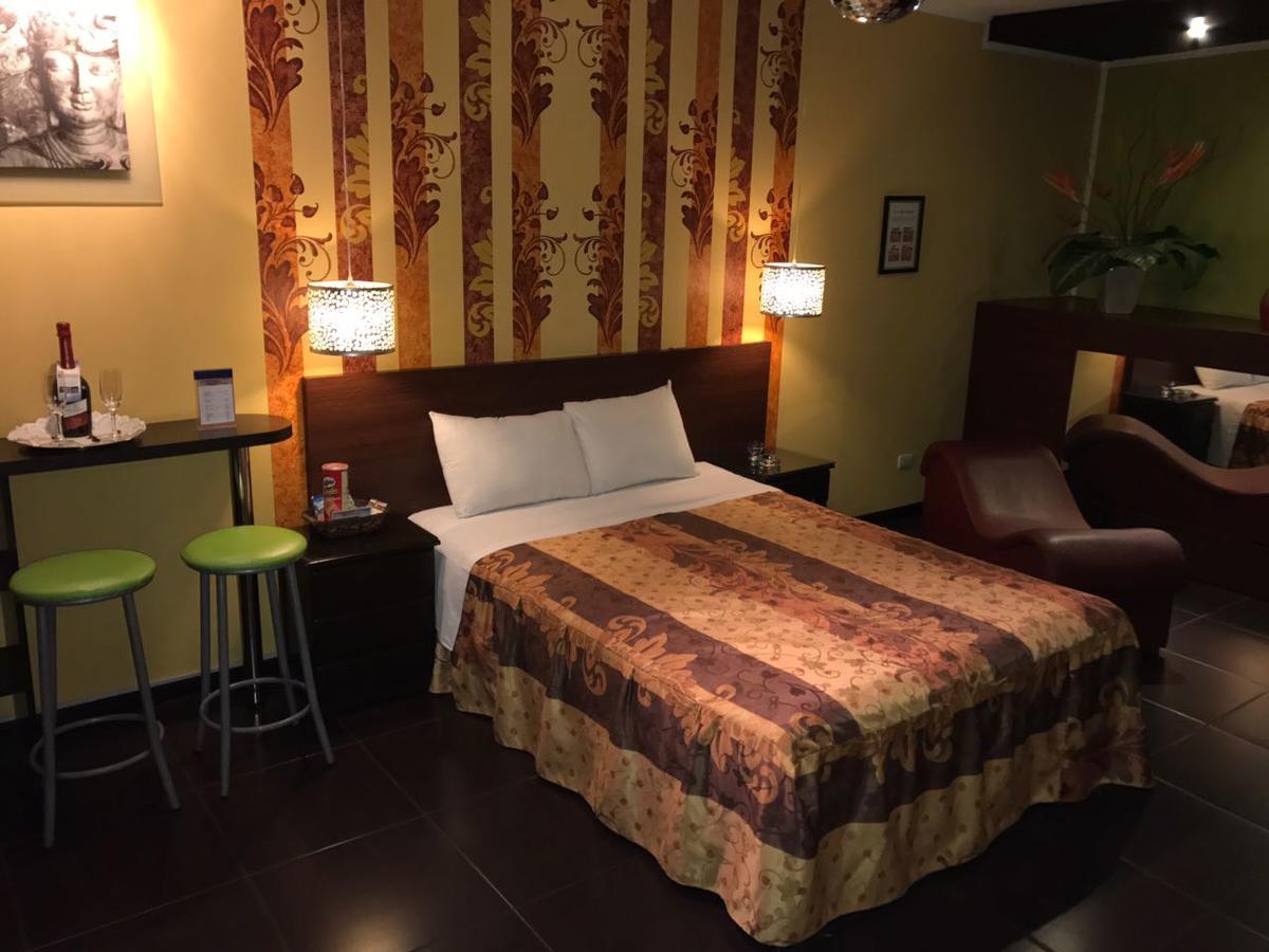 Hotel Hollywood Suites