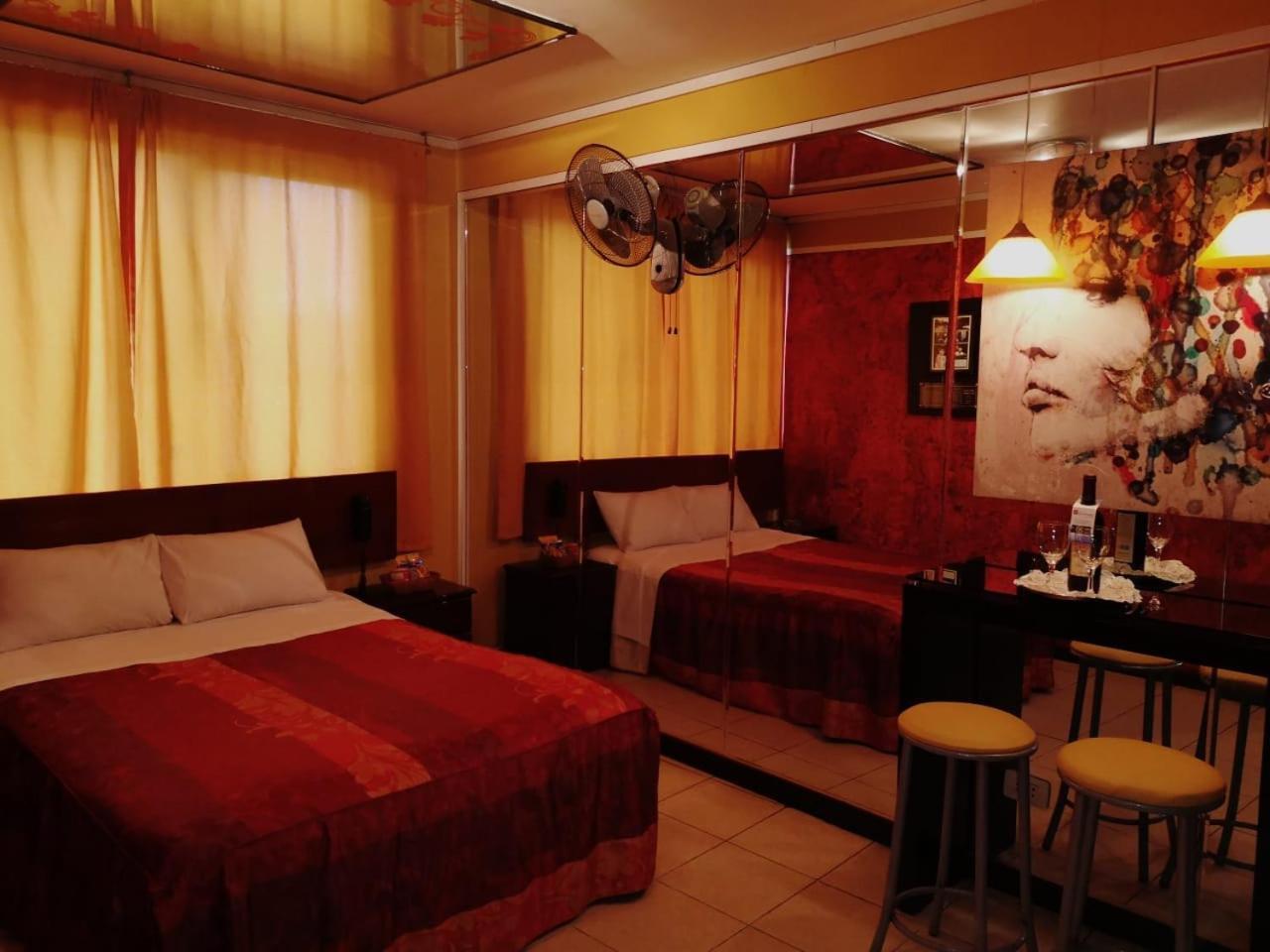 Hotel Hollywood Suites 2*