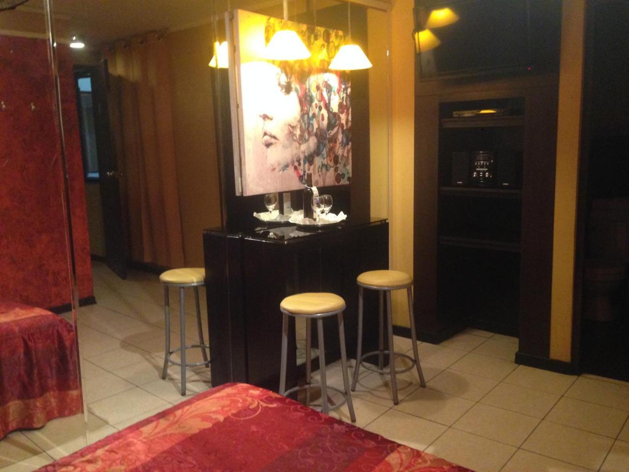 Hotel Hollywood Suites